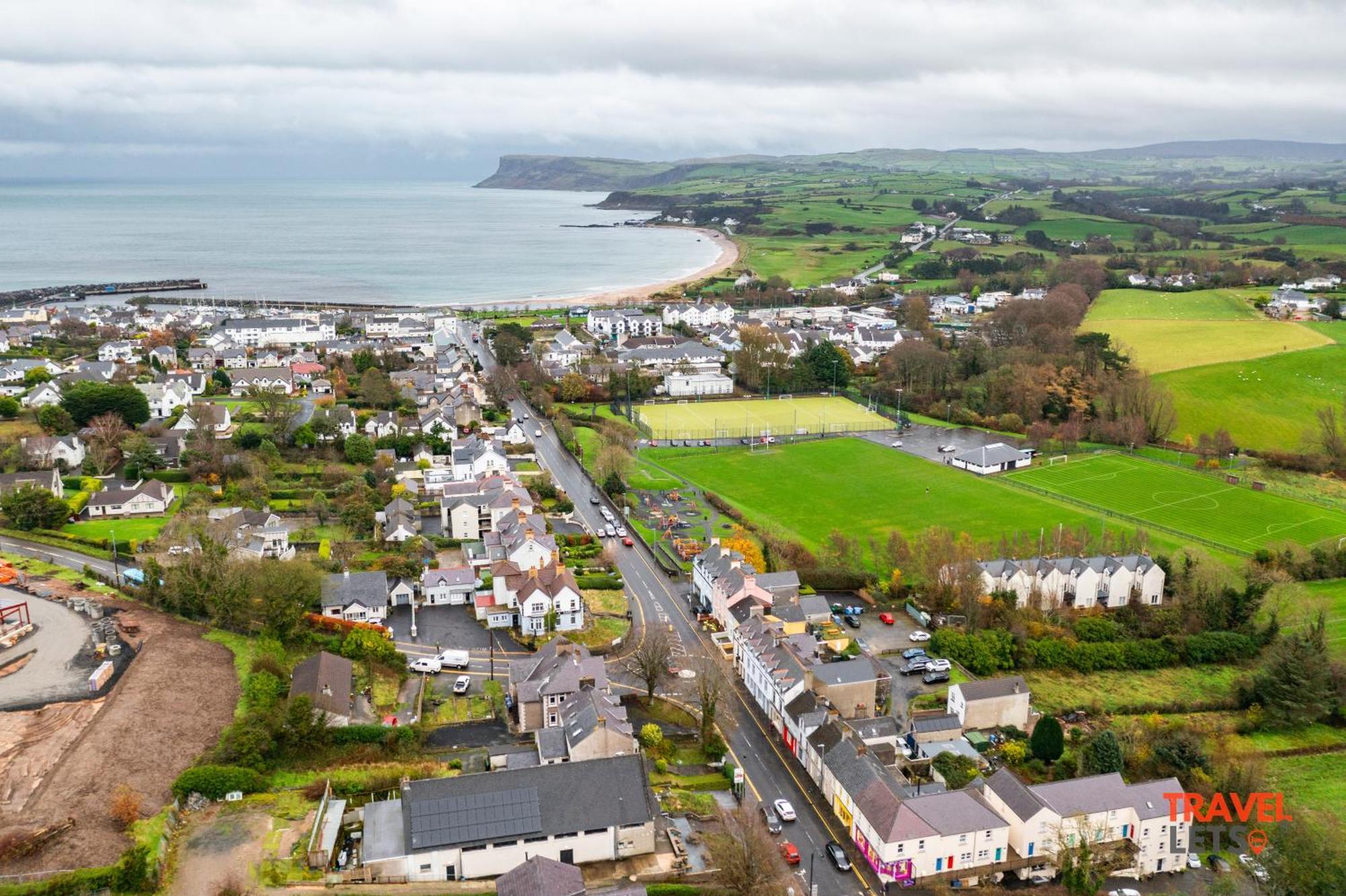 Coastal Cottages Ballycastle Bagian luar foto
